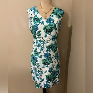 Julio Elegant Floral V-Neck Midi Dress, size 10